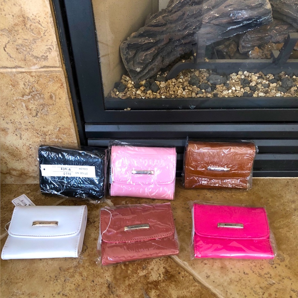 Tri Fold Wallets in Multiple Colors